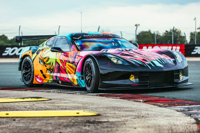 Illustration for article titled Brighten Your Afternoon With This Glorious, Glowing Corvette That'll Race At Le Mans